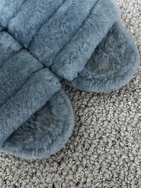 Light Blue UGG Fluff Yeah Slide Sandals Size 8 - Picture 6 of 7